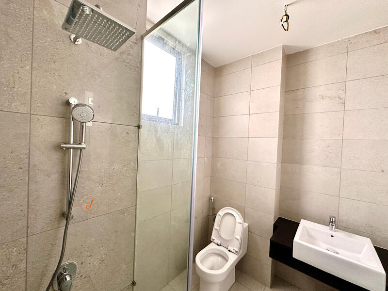 Semi-Detached House for Sale in Setia Alam (Selangor) - Jansen Khoo - Bathroom - PropertyGuru.com.my
