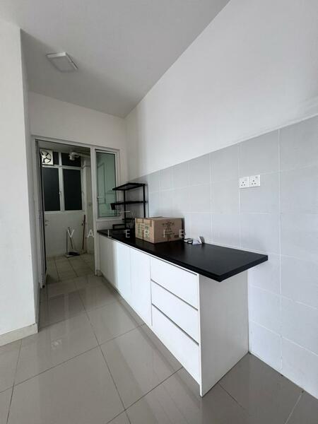 Condominium for Sale at Scenaria @ North Kiara Hills - Valerie Ng - Kitchen - PropertyGuru.com.my