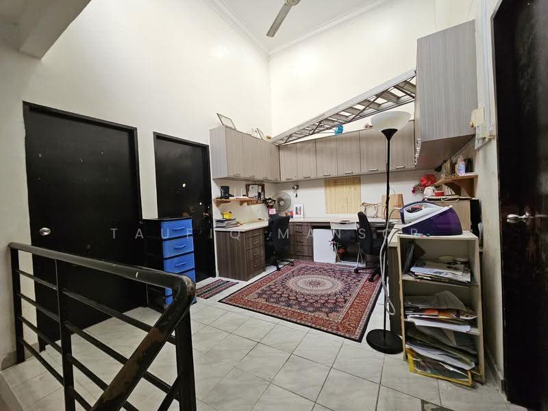 2-storey Terraced House for Sale in Taman Sutera (Kajang) - Taufiq Tam - Study - PropertyGuru.com.my