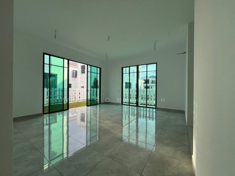 Rumah Banglo untuk Dijual di Bandar Cassia (Batu Kawan) - Wilson Goh - Living Room - PropertyGuru.com.my