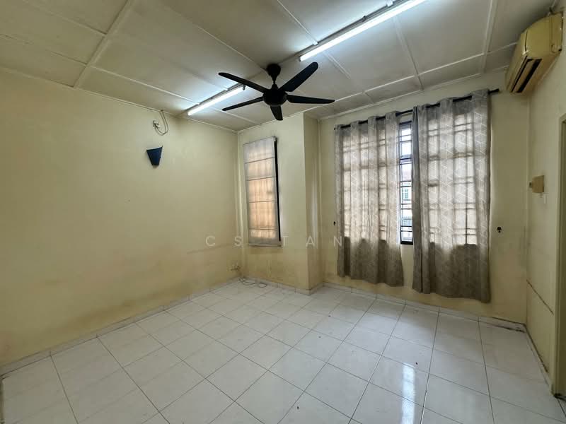 2-storey Terraced House for Sale in Taman Setia Indah (Tebrau) - CS Tan - Interior - PropertyGuru.com.my