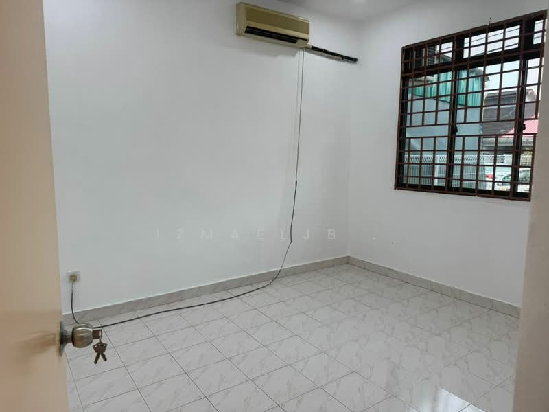 Rumah Teres 1 Tingkat untuk Dijual di Taman Johor Jaya (Johor Bahru) - Izmaeljb . - Interior - PropertyGuru.com.my