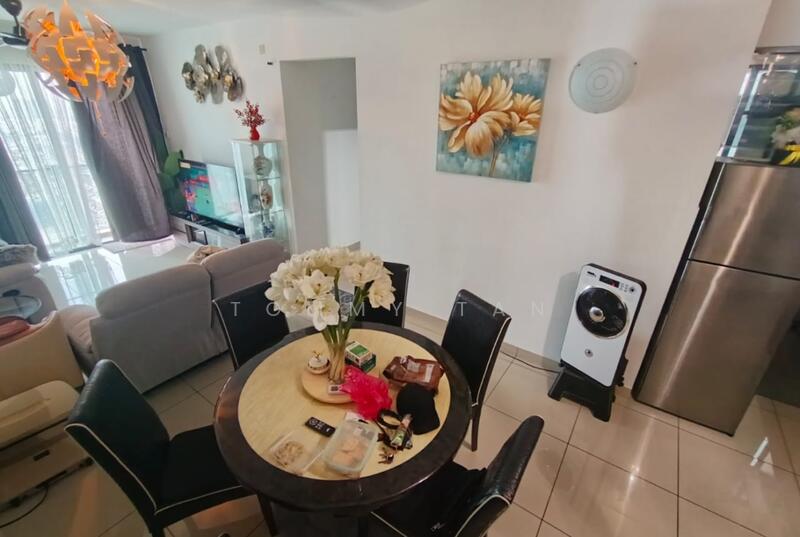 Condominium for Rent at Mizumi Residences - TOMMY TAN - Living Room - PropertyGuru.com.my