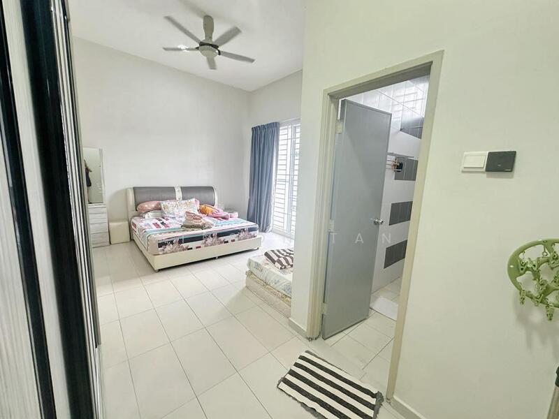 2-storey Terraced House for Sale in Taman Dato' Chellam (Ulu Tiram) - Winson Tan - Bedroom - PropertyGuru.com.my