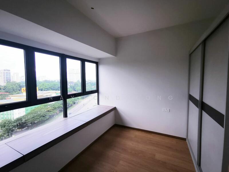 Kondominium untuk Dijual di Amberside @ Country Garden Danga Bay - Raymond Kong - View - PropertyGuru.com.my