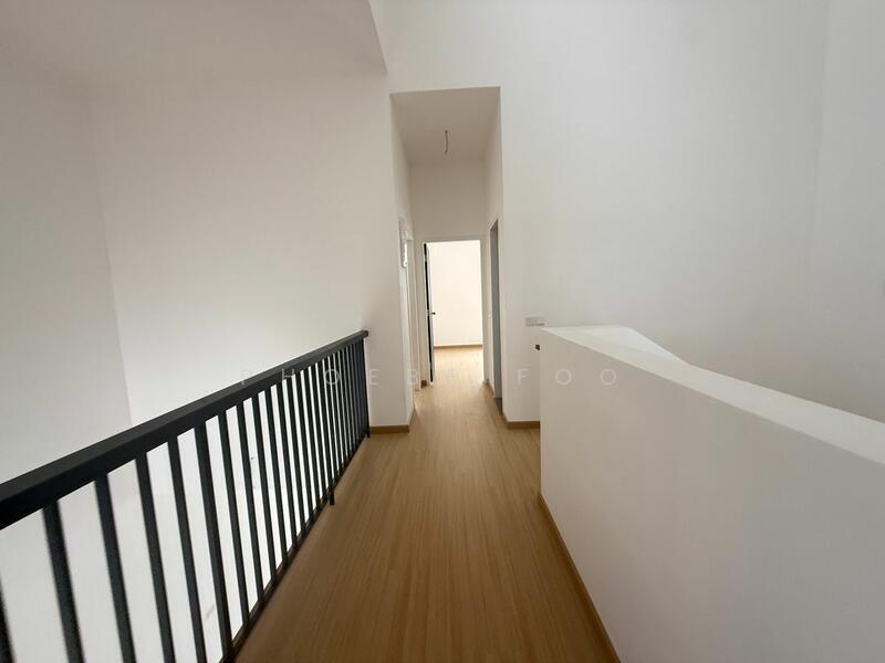 Attleborough / Tate Bilston 22'x65' @ Eco Botanic untuk Untuk Dijual - RM 1,580,000, Mac 2026 - Corridor - PropertyGuru.com.my