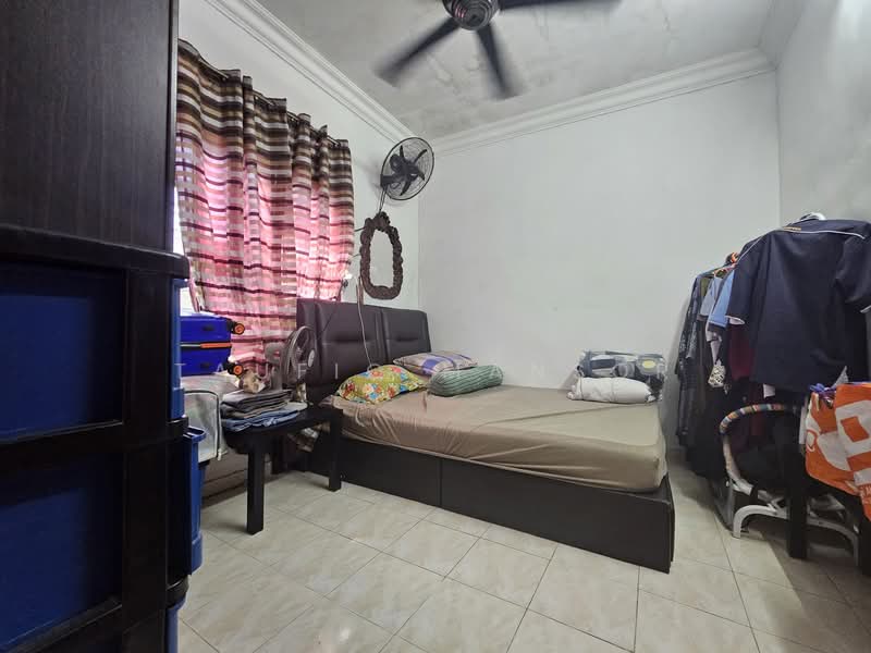 Bungalow Land for Sale in Kampung Cheras Baru (Ampang) - Taufiq Mansor - Bedroom - PropertyGuru.com.my