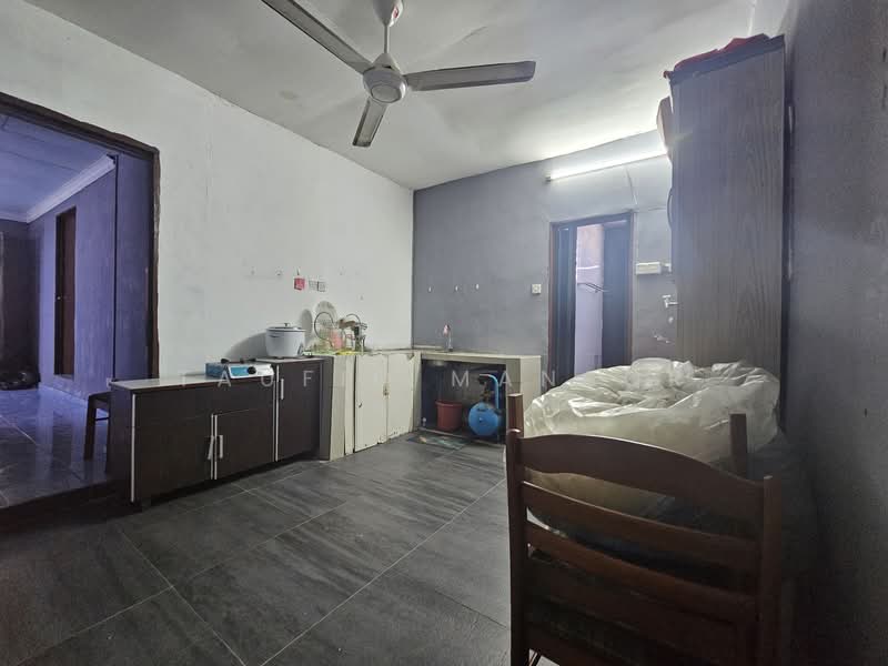 Bungalow Land for Sale in Kampung Cheras Baru (Ampang) - Taufiq Mansor - Kitchen - PropertyGuru.com.my