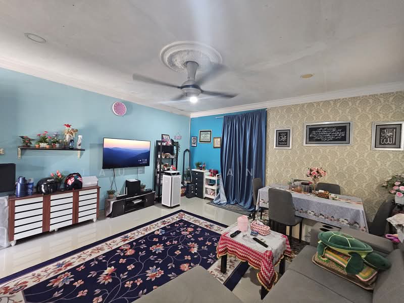 Bungalow Land for Sale in Kampung Cheras Baru (Ampang) - Taufiq Mansor - Living Room - PropertyGuru.com.my