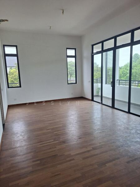 Semi-Detached House for Sale in Eco Majestic (Semenyih) - Jesslyn Lee - Living Room - PropertyGuru.com.my