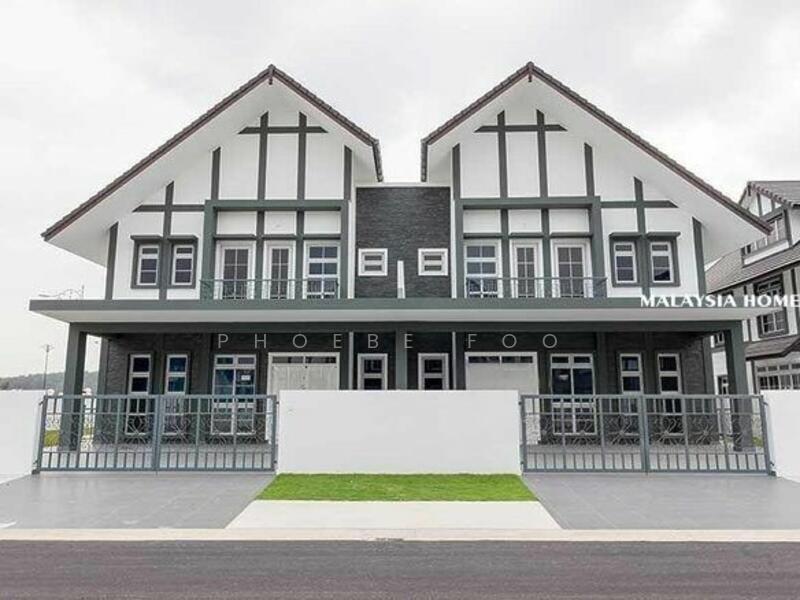 Semi-Detached House for Sale in Johor Bahru (Johor) - Phoebe Foo - Exterior - PropertyGuru.com.my