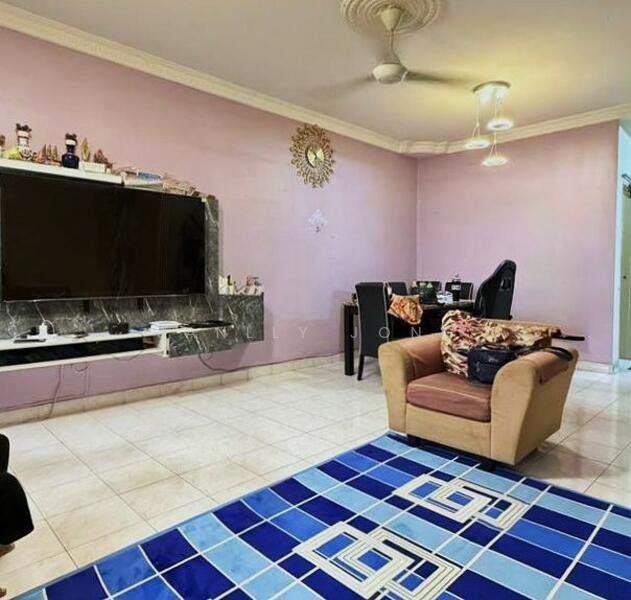 2-storey Terraced House for Sale in Mutiara Rini (Skudai) - Janlly Jong - Living Room - PropertyGuru.com.my