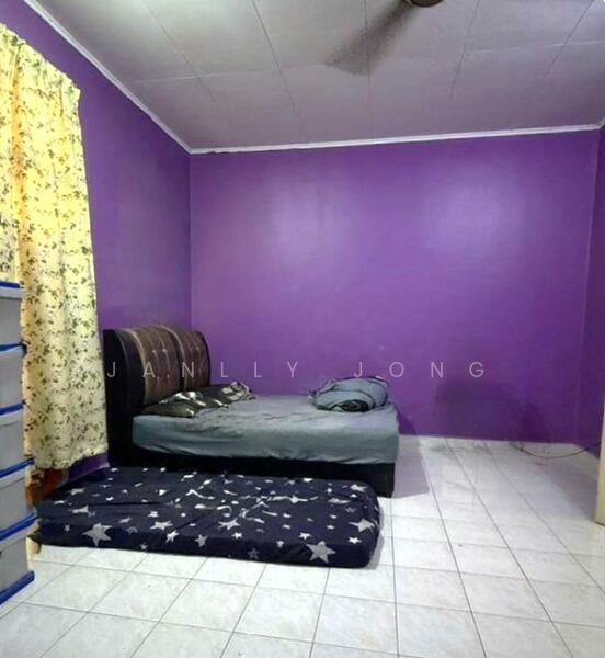 2-storey Terraced House for Sale in Mutiara Rini (Skudai) - Janlly Jong - Bedroom - PropertyGuru.com.my