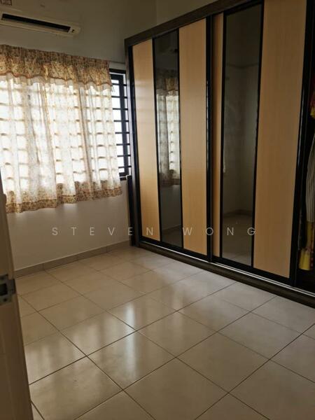 2-storey Terraced House for Sale in Semenyih (Selangor) - Steven Wong - Bedroom - PropertyGuru.com.my
