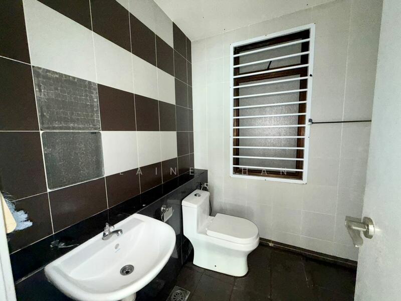 Apartment for Sale at Austin Regency (Pangsapuri Austin Perdana) - Elaine Chan - Bathroom - PropertyGuru.com.my