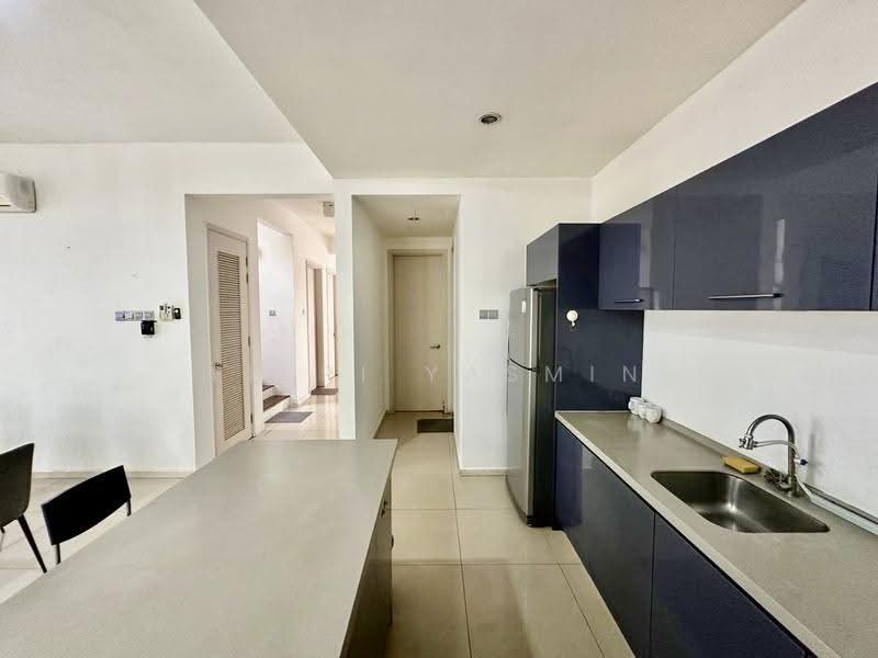 Terraced House for Sale in Cyberjaya (Selangor) - Fikri Yasmin - Kitchen - PropertyGuru.com.my