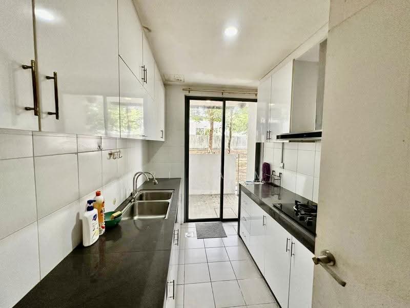 Terraced House for Sale in Cyberjaya (Selangor) - Fikri Yasmin - Kitchen - PropertyGuru.com.my