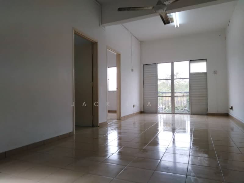 Taman Subang Indah untuk Untuk Disewa - RM 750 /bulan, Mac 2026 - Interior - PropertyGuru.com.my