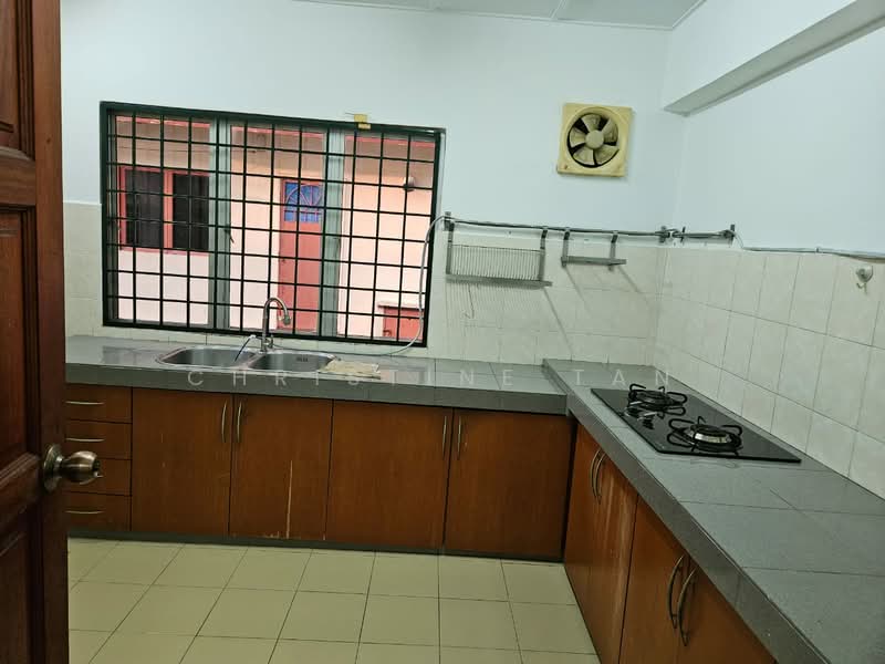 2-storey Terraced House for Sale in Tropicana Indah (Kota Damansara) - Christine Tan - Kitchen - PropertyGuru.com.my