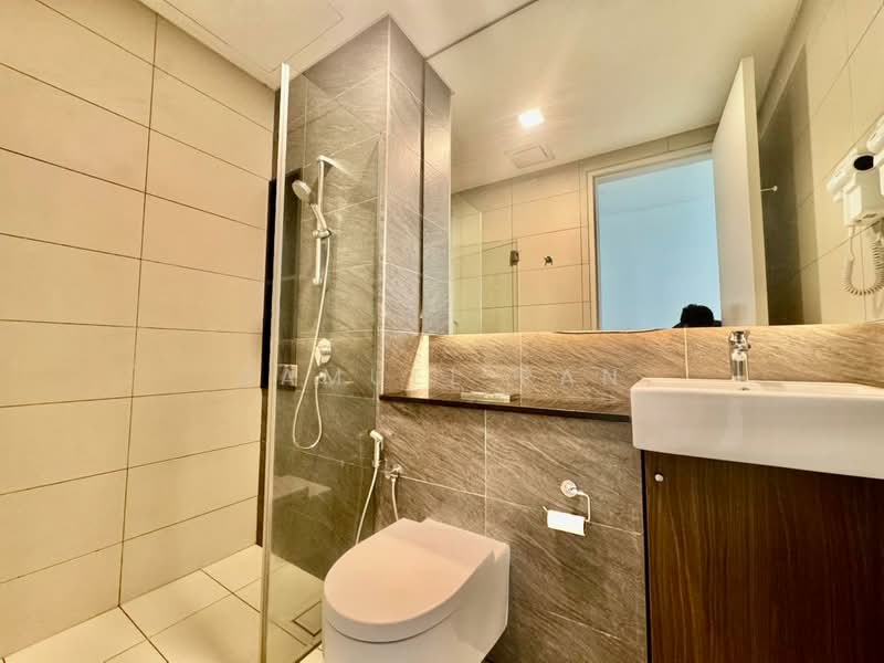 Servis Apartment untuk Dijual di Lot 15 - Samuel Pan - Bathroom - PropertyGuru.com.my
