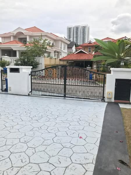 Rumah Banglo untuk Dijual di Shah Alam (Selangor) - Mahzah Mohd Rapiee - Exterior - PropertyGuru.com.my