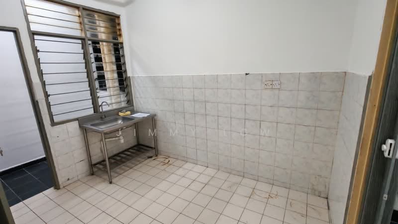 Apartment for Sale at Pangsapuri Lagoon Perdana - Jimmy Low - PropertyGuru.com.my