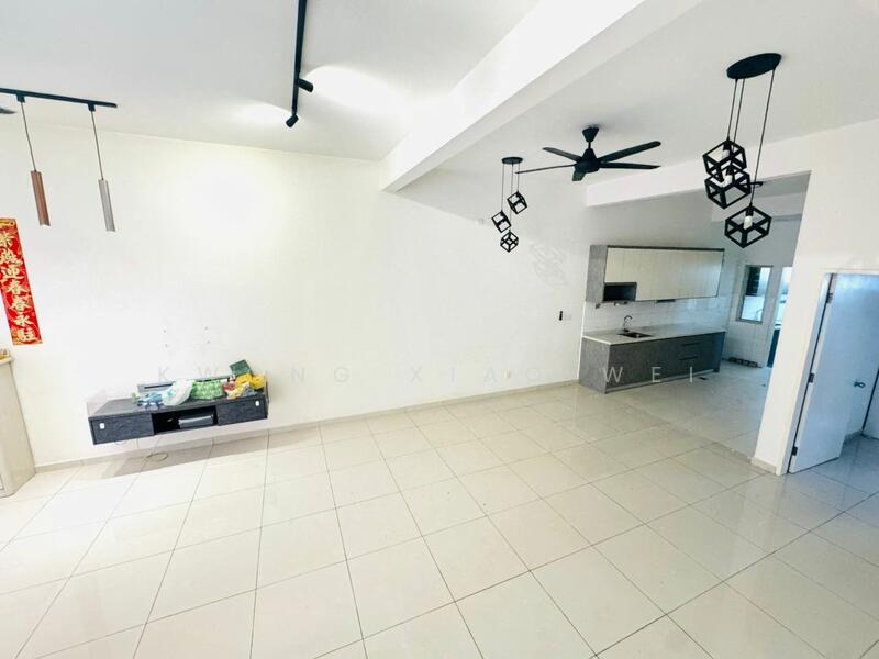 2-storey Terraced House for Sale in Bandar Gamuda Gardens (Rawang) - Kwong Xiao Wei - Living Room - PropertyGuru.com.my
