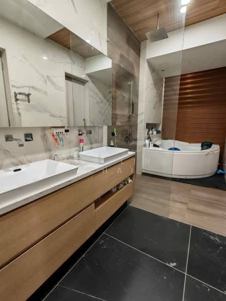 2-storey Terraced House for Sale in D'alpinia (Puchong) - Siew Ling Chai - Bathroom - PropertyGuru.com.my