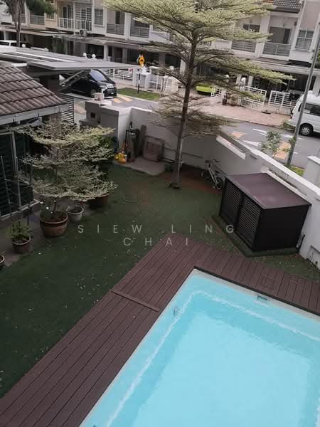 2-storey Terraced House for Sale in D'alpinia (Puchong) - Siew Ling Chai - Exterior - PropertyGuru.com.my