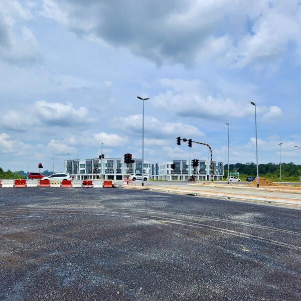 Shop for Sale in Kota Samarahan (Samarahan) - Sherene Kok - Exterior - PropertyGuru.com.my