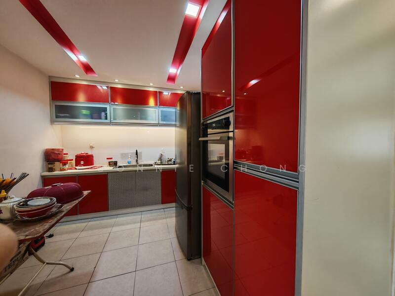 Taman Dagang Permai untuk Untuk Dijual - RM 3,000,000, Feb 2026 - Kitchen - PropertyGuru.com.my