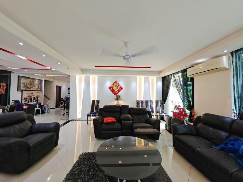 Taman Dagang Permai untuk Untuk Dijual - RM 3,000,000, Feb 2026 - Living Room - PropertyGuru.com.my