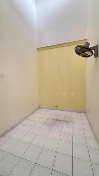 2-storey Terraced House for Sale in Mutiara Rini (Skudai) - Iden Tan - Interior - PropertyGuru.com.my