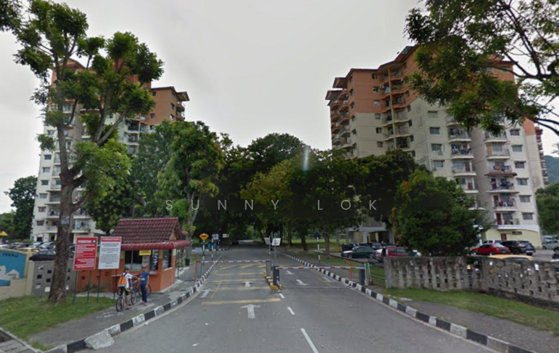 Pangsapuri untuk Dijual di Taman Kumbar Permai - Sunny Lok - Exterior - PropertyGuru.com.my