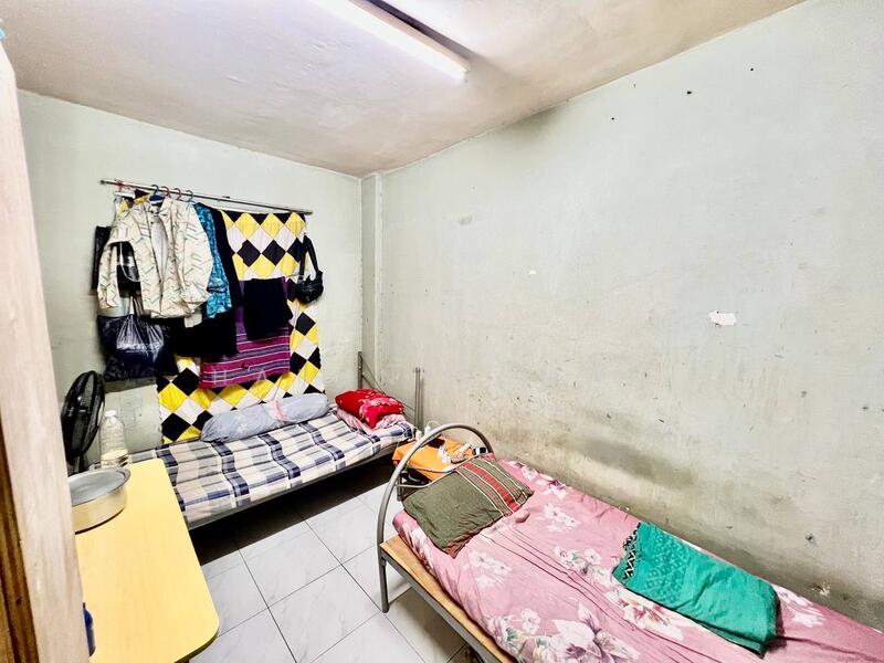 Untuk Dijual - Gugusan Dedap