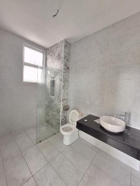 Mutiara Bestari untuk Untuk Dijual - RM 1,100,000, Mac 2026 - Bathroom - PropertyGuru.com.my