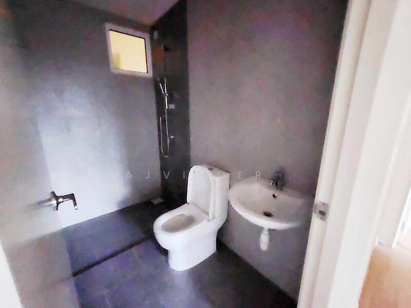 Tuan 2egacy untuk Untuk Dijual - RM 539,995, Feb 2026 - Bathroom - PropertyGuru.com.my
