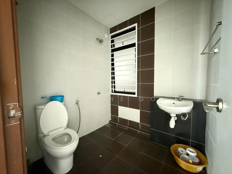 Apartment for Sale at Austin Regency (Pangsapuri Austin Perdana) - Pauline Goh - Bathroom - PropertyGuru.com.my