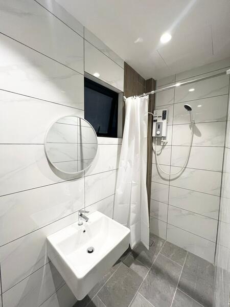 For Rent - Piccadilly