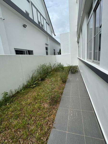Semi-Detached House for Sale in Johor Bahru (Johor) - Shirley Yap - Exterior - PropertyGuru.com.my