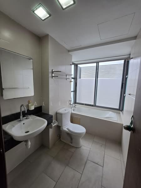 Service Residence for Sale at Saujana Residency - Allen Tan - Bathroom - PropertyGuru.com.my