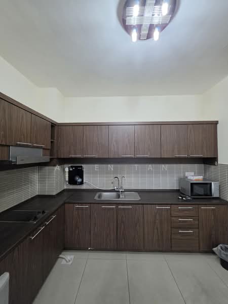Service Residence for Sale at Saujana Residency - Allen Tan - Kitchen - PropertyGuru.com.my