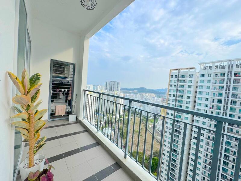Imperial Residences untuk Untuk Dijual - RM 580,000, Mac 2026 - Balcony - PropertyGuru.com.my