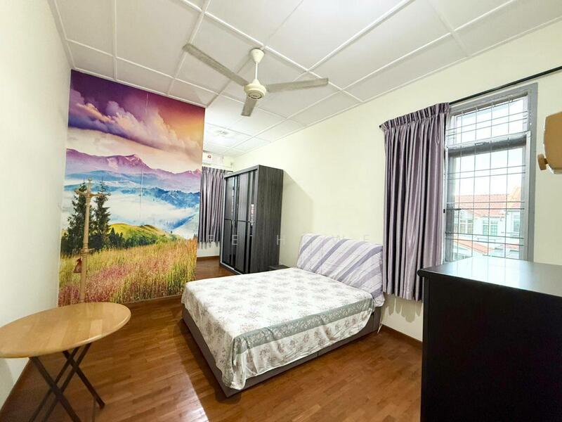 2-storey Terraced House for Sale in Taman Sutera Utama (Skudai) - Wee Howe - Bedroom - PropertyGuru.com.my