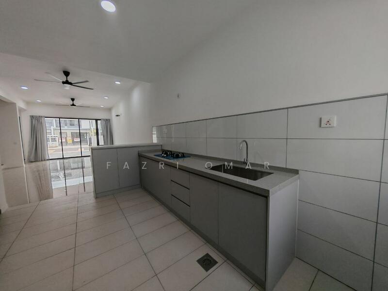 Terraced House for Sale in Klang (Selangor) - Fazri Omar - Kitchen - PropertyGuru.com.my
