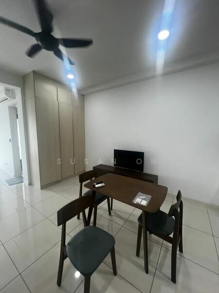 Kondominium untuk Disewa di The Elysia Park Residence - Susan On - Dining Room - PropertyGuru.com.my