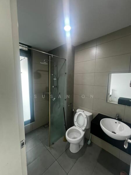 Kondominium untuk Disewa di The Elysia Park Residence - Susan On - Bathroom - PropertyGuru.com.my
