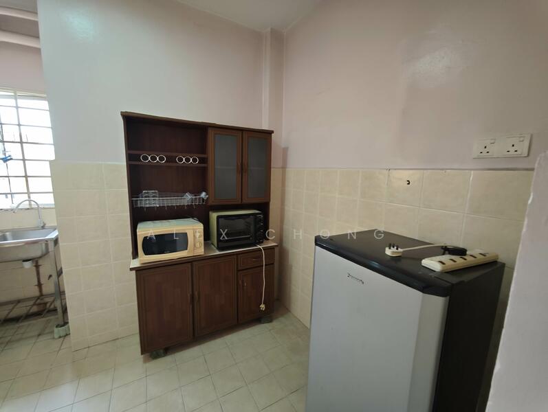 Condominium for Sale at Paradesa Tropica - Alex CHONG - Kitchen - PropertyGuru.com.my