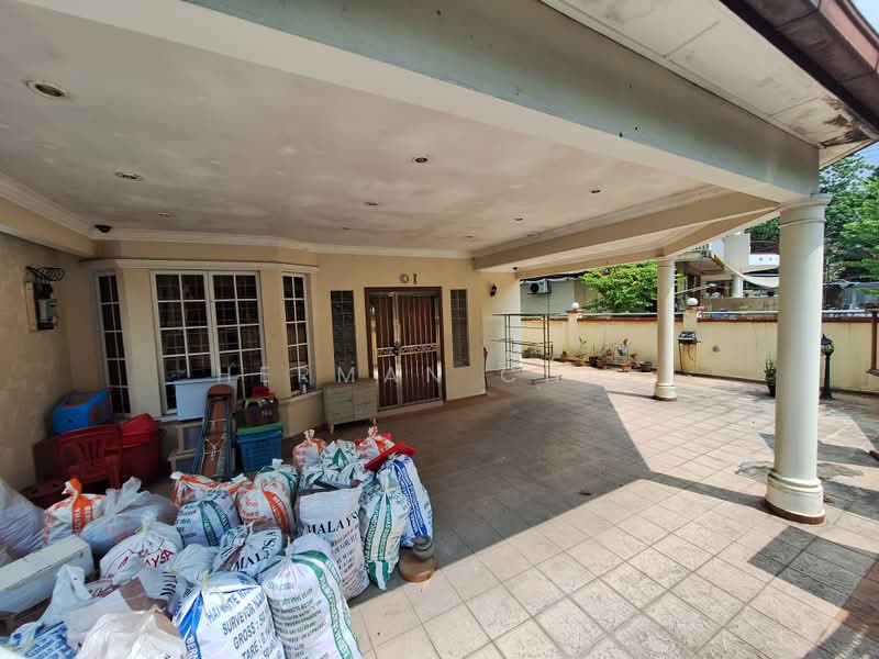 2-storey Terraced House for Sale in Ampang (Selangor) - Herman Chia - Exterior - PropertyGuru.com.my