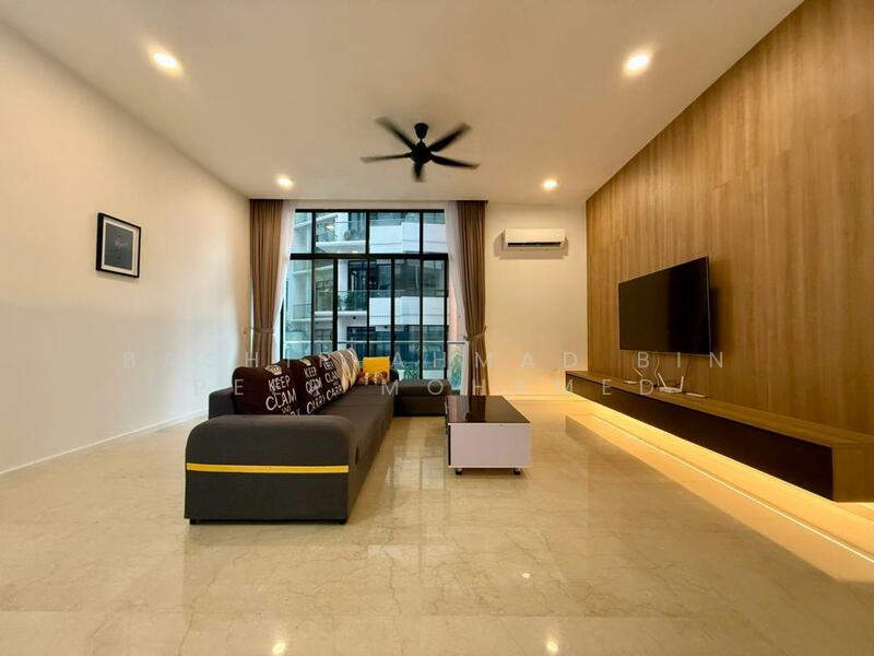 Condominium for Rent at 18 Madge - Bashir Ahmad Bin Peer Mohamed - Living Room - PropertyGuru.com.my